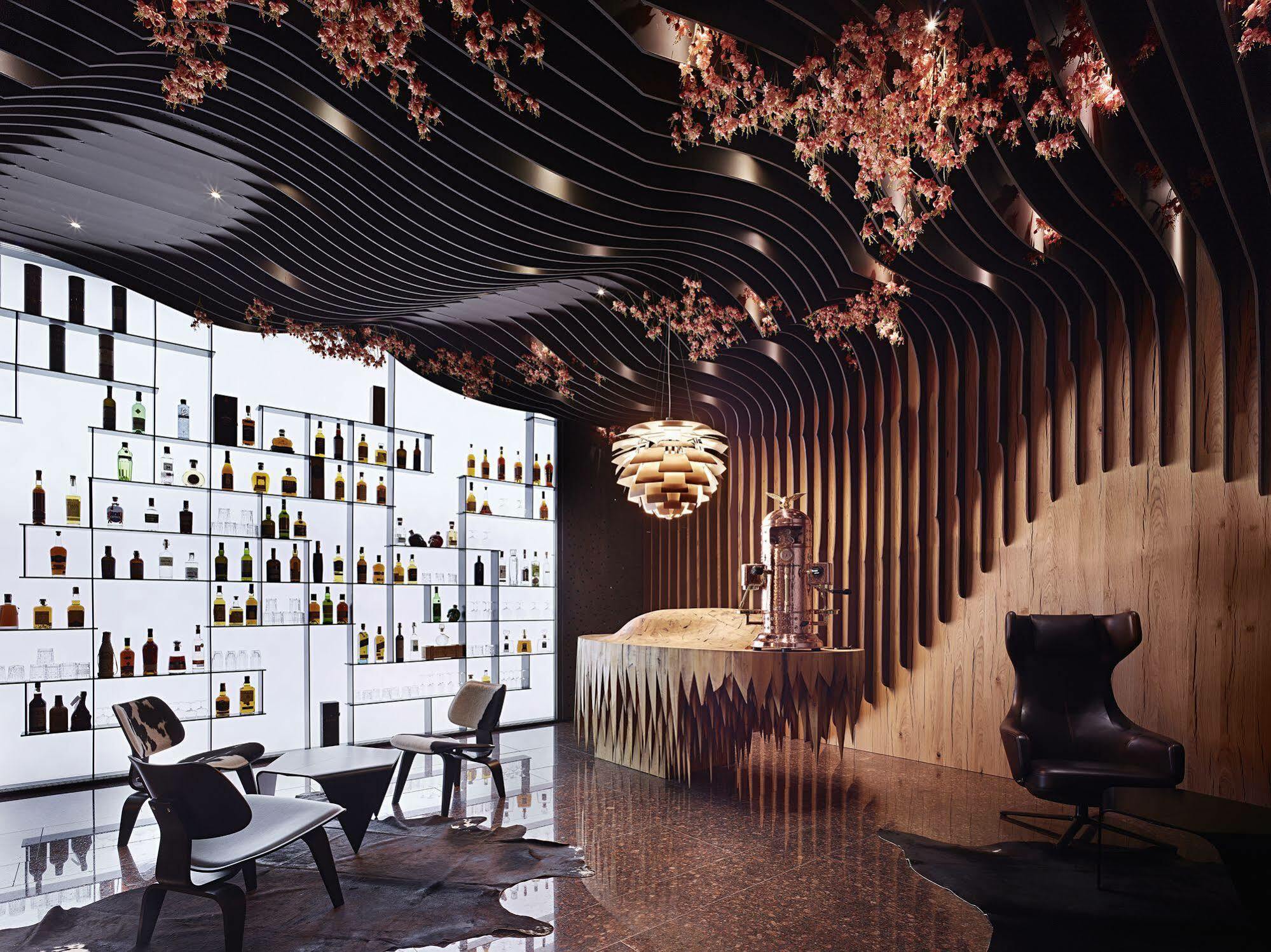 Theatre Hotel ออลอโมตซ์ ภายนอก รูปภาพ